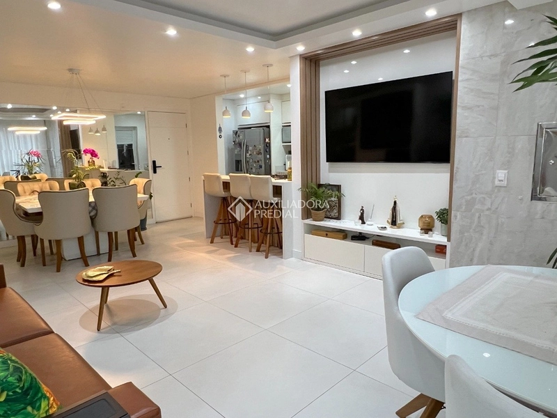 Apartamento finamente mobiliado à venda no Kobrasol | 3 dormitórios | 2 vagas | São José/SC: 10ª foto da galeria de imagens do imóvel