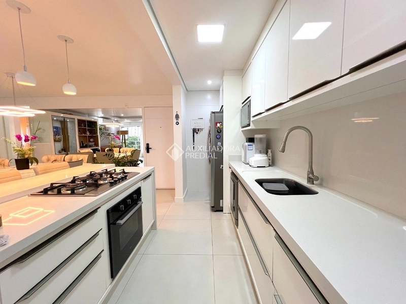 Apartamento finamente mobiliado à venda no Kobrasol | 3 dormitórios | 2 vagas | São José/SC: 24ª foto da galeria de imagens do imóvel