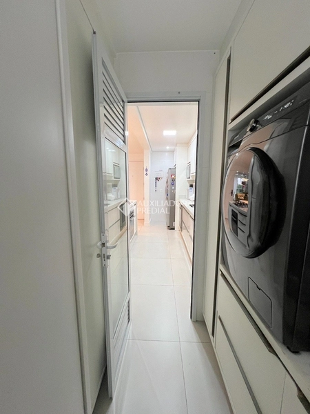 Apartamento finamente mobiliado à venda no Kobrasol | 3 dormitórios | 2 vagas | São José/SC: 26ª foto da galeria de imagens do imóvel