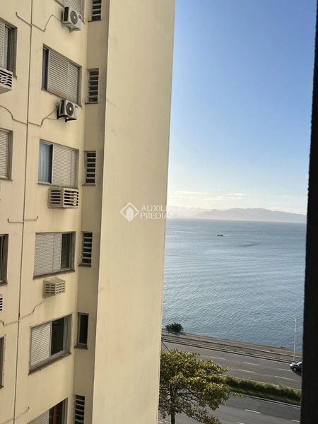 Apartamento com vista para o mar na Rua Almirante Lamego | Centro de Florianópolis: 10ª foto da galeria de imagens do imóvel