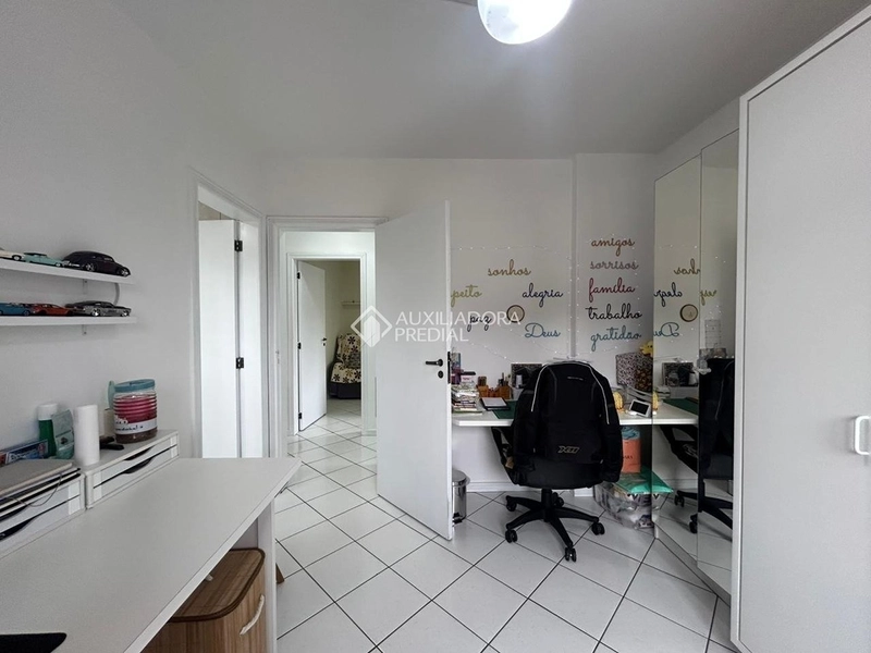 Apartamento à venda com 2 quartos próximo à Ponte Hercílio Luz – Estreito, Florianópolis: 9ª foto da galeria de imagens do imóvel