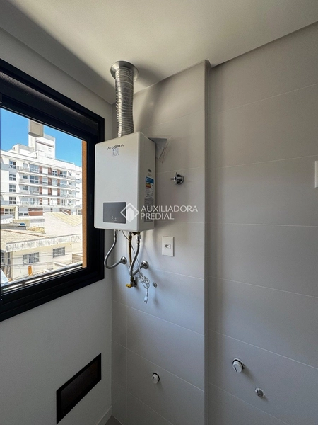 Apartamento para alugar no Centro de Florianópolis | 2 suítes | churrasqueira | vaga + hobby box: 17ª foto da galeria de imagens do imóvel