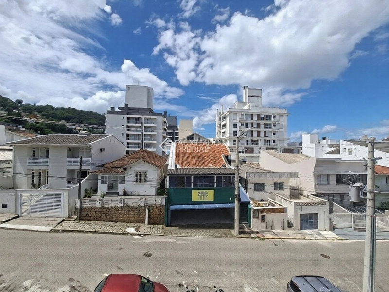 Apartamento para alugar no Centro de Florianópolis | 2 suítes | churrasqueira | vaga + hobby box: 25ª foto da galeria de imagens do imóvel