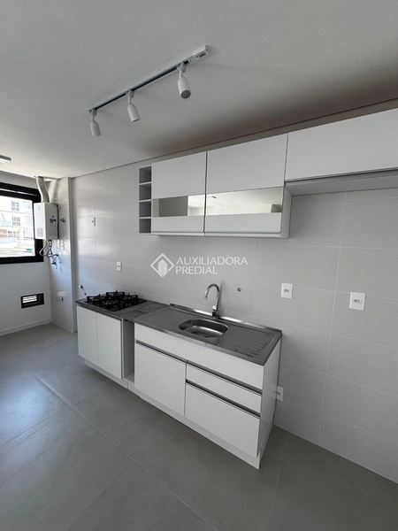 Apartamento para alugar no Centro de Florianópolis | 2 suítes | churrasqueira | vaga + hobby box: 5ª foto da galeria de imagens do imóvel