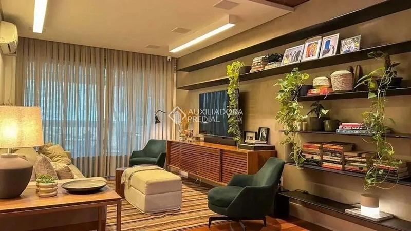 Apartamento 3 dormitórios com 2 suítes na Agronômica, a 50m da Beira-Mar Norte, 2 vagas + hobby box: 2ª foto da galeria de imagens do imóvel