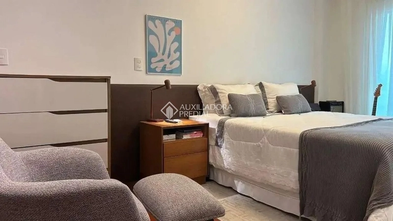 Apartamento 3 dormitórios com 2 suítes na Agronômica, a 50m da Beira-Mar Norte, 2 vagas + hobby box: 25ª foto da galeria de imagens do imóvel