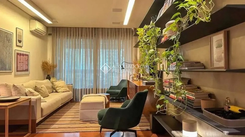 Apartamento 3 dormitórios com 2 suítes na Agronômica, a 50m da Beira-Mar Norte, 2 vagas + hobby box: 7ª foto da galeria de imagens do imóvel