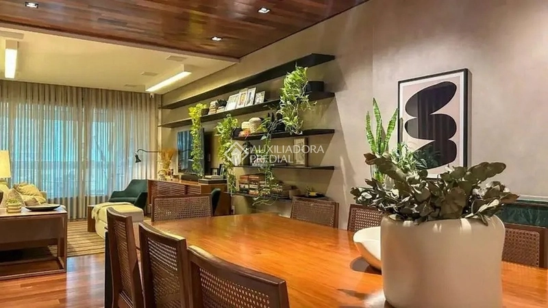 Apartamento 3 dormitórios com 2 suítes na Agronômica, a 50m da Beira-Mar Norte, 2 vagas + hobby box: 3ª foto da galeria de imagens do imóvel