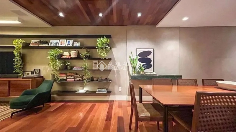 Apartamento 3 dormitórios com 2 suítes na Agronômica, a 50m da Beira-Mar Norte, 2 vagas + hobby box: 6ª foto da galeria de imagens do imóvel