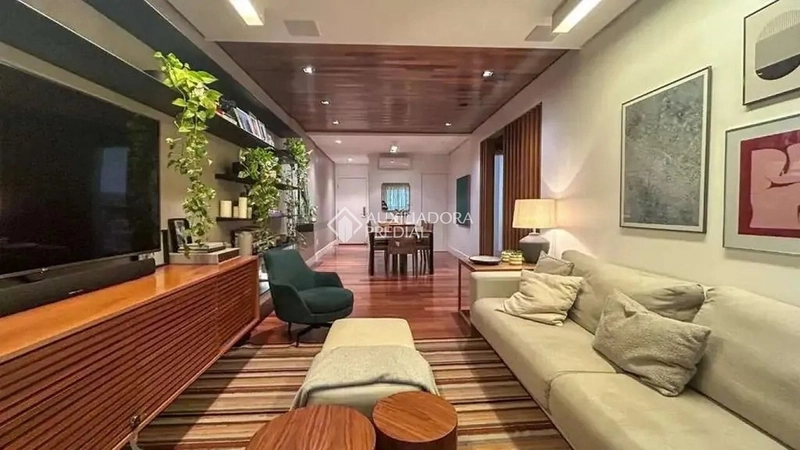 Apartamento 3 dormitórios com 2 suítes na Agronômica, a 50m da Beira-Mar Norte, 2 vagas + hobby box: 14ª foto da galeria de imagens do imóvel