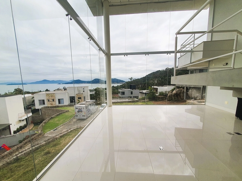 Casa de luxo à venda em Cacupé | Frente mar | Condomínio fechado | Florianópolis: 3ª foto da galeria de imagens do imóvel