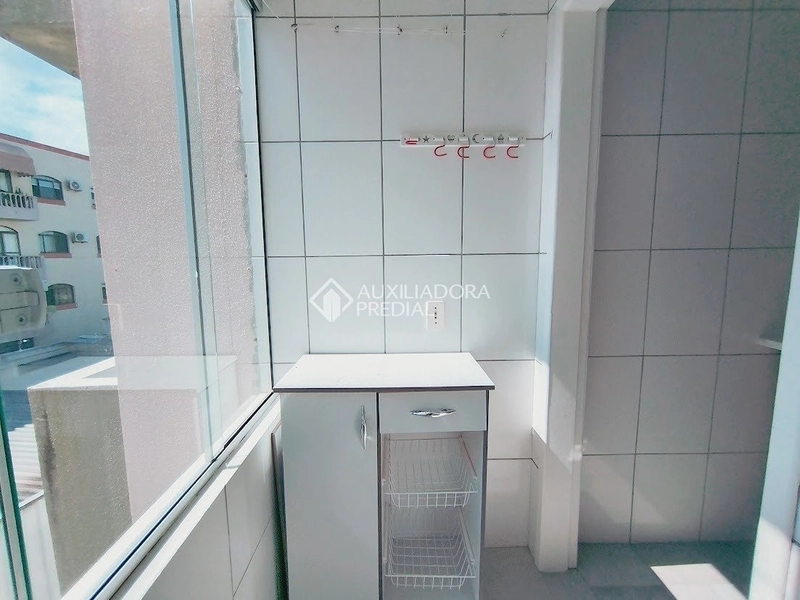 Apartamento mobiliado para alugar no Córrego Grande Florianópolis | 2 dormitórios | sacada | próximo à UFSC: 12ª foto da galeria de imagens do imóvel