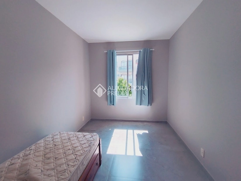 Apartamento mobiliado para alugar no Córrego Grande Florianópolis | 2 dormitórios | sacada | próximo à UFSC: 17ª foto da galeria de imagens do imóvel