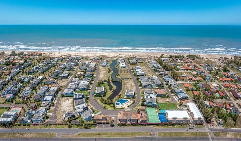 Condomínio Playa Vista