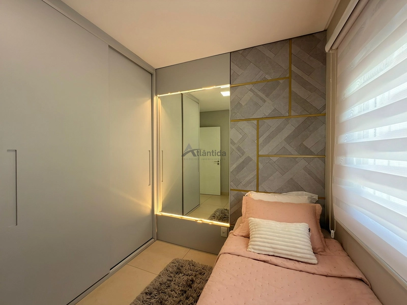 Apartamento à venda em Capão da Canoa com 2 dormitórios, suíte, sacada de frente, churrasqueira, mobiliado e decorado.: 18ª foto da galeria de imagens do imóvel