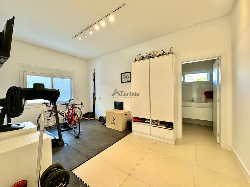 Sobrado mobiliado e decorado com 5 suítes no condomínio Velas da Marina: 30ª foto da galeria de imagens do imóvel