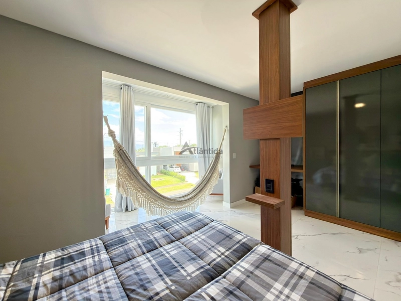 Sobrado beira lago no Capão Ilhas Resort com 350 m², 5 suítes, piscina, lareira, espaço gourmet, mobiliado e decorado, com vaga coberta para 2 carros.: 39ª foto da galeria de imagens do imóvel