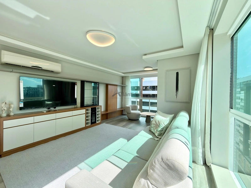 Apartamento em Navegantes com vista para o mar e serra, 3 dormitórios, home office, mobiliado, decorado, climatizado e com 2 boxes de garagem.: 21ª foto da galeria de imagens do imóvel