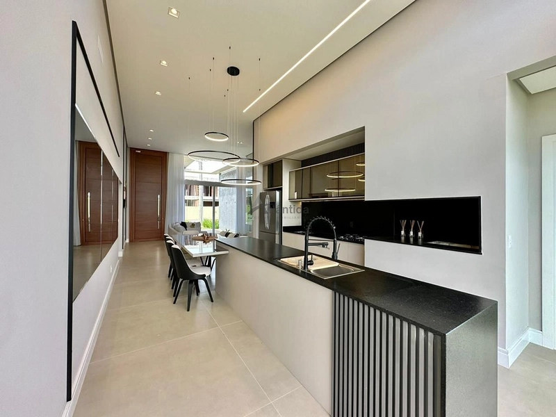 Casa finamente mobiliada no Arenas Curumim com 187,27 m², living amplo, fachada moderna e alto padrão construtivo junto ao mar.: 9ª foto da galeria de imagens do imóvel