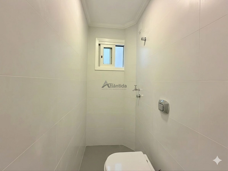 Apartamento amplo com 3 dormitórios, sacada de frente, mobiliado e decorado, com excelente posição solar e valor abaixo do mercado.: 18ª foto da galeria de imagens do imóvel