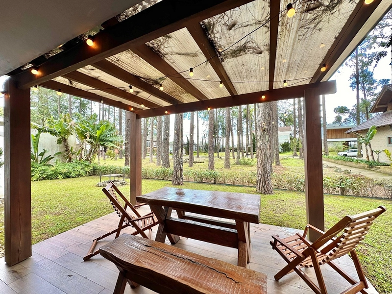 Casa no Condomínio Carmel com 215 m², 3 suítes, ambientes integrados, cortinas automatizadas e excelente localização na Avenida Central de Atlântida.: 7ª foto da galeria de imagens do imóvel