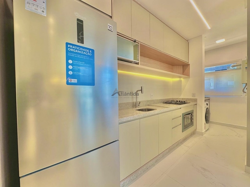 Apartamento amplo a uma quadra do mar com rooftop completo.: 14ª foto da galeria de imagens do imóvel