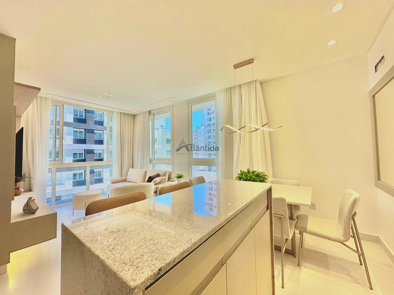 Apartamento amplo a uma quadra do mar com rooftop completo.: 20ª foto da galeria de imagens do imóvel