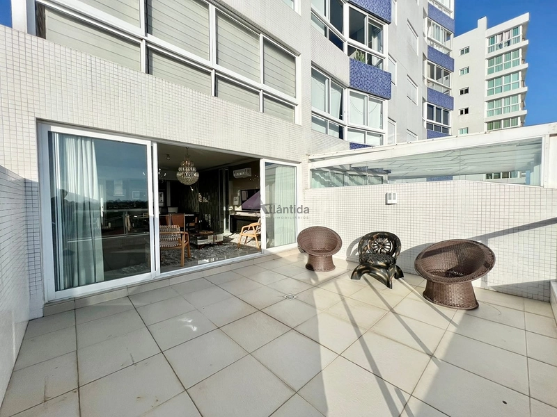 Apartamento com terraço e vista panorâmica em Capão da Canoa.: 47ª foto da galeria de imagens do imóvel