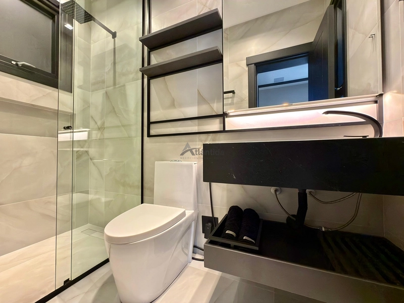 Casa beira lago no Capão Ilhas Resort com 350 m², 4 suítes, sala de cinema, piscina de concreto, automação e excelente vista para o lago.: 33ª foto da galeria de imagens do imóvel