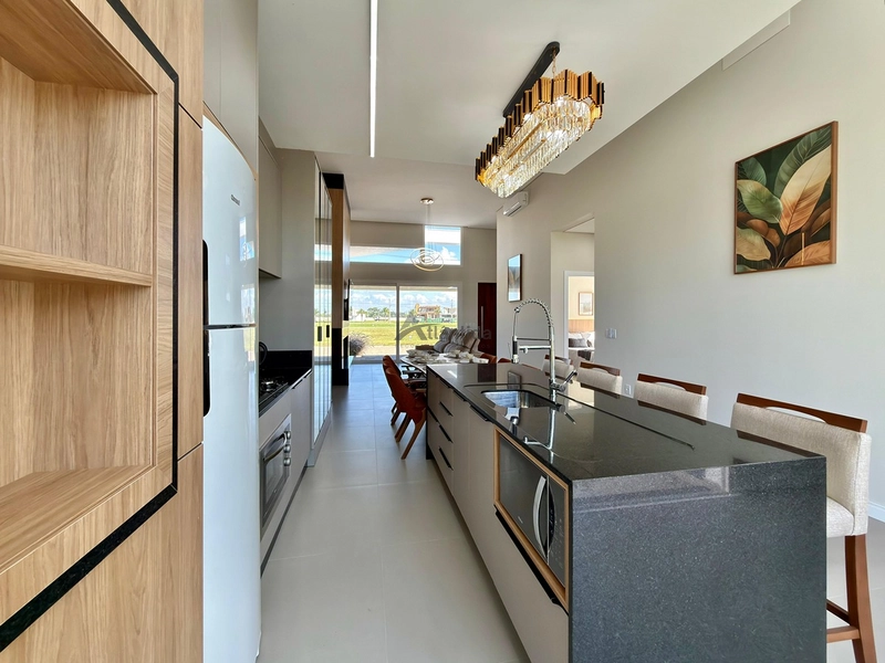 Casa térrea mobiliada no Allure Xangri-Lá com 4 suítes, living com lareira e automação nas cortinas e persianas.: 17ª foto da galeria de imagens do imóvel