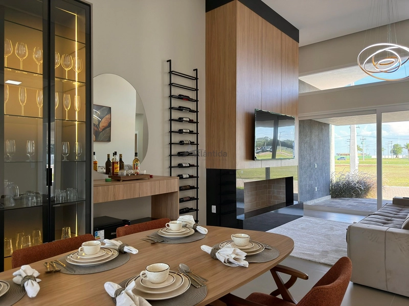 Casa térrea mobiliada no Allure Xangri-Lá com 4 suítes, living com lareira e automação nas cortinas e persianas.: 10ª foto da galeria de imagens do imóvel