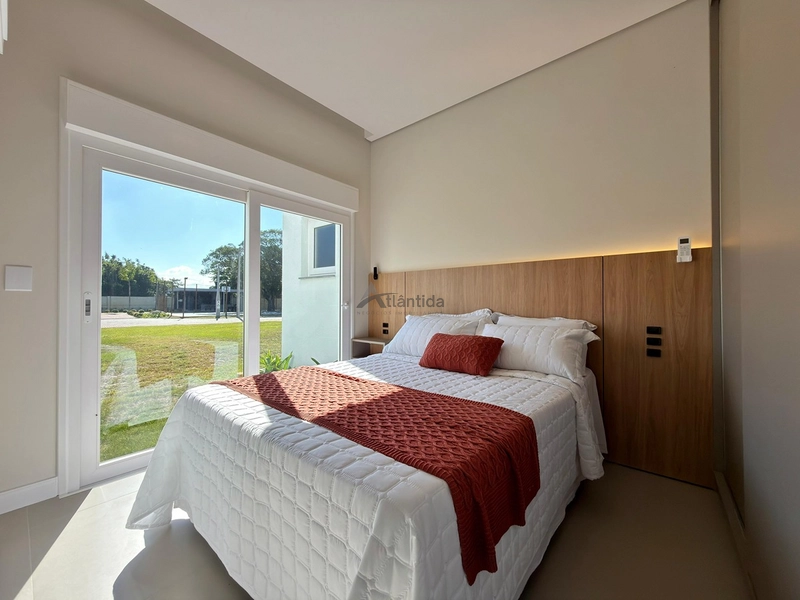 Casa térrea mobiliada no Allure Xangri-Lá com 4 suítes, living com lareira e automação nas cortinas e persianas.: 22ª foto da galeria de imagens do imóvel