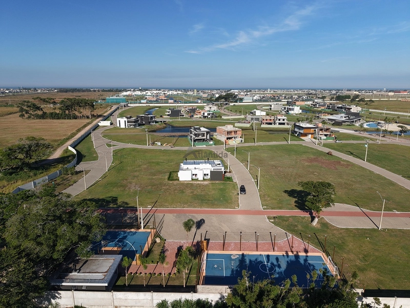Casa térrea mobiliada no Allure Xangri-Lá com 4 suítes, living com lareira e automação nas cortinas e persianas.: 35ª foto da galeria de imagens do imóvel
