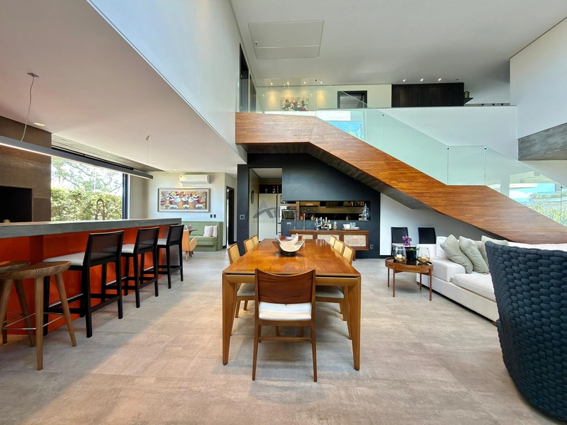 Sobrado no Condomínio A Beira Mar com 423 m², 5 suítes, living em 4 ambientes com pé-direito duplo, espaço gourmet e totalmente mobiliado e decorado.: 48ª foto da galeria de imagens do imóvel