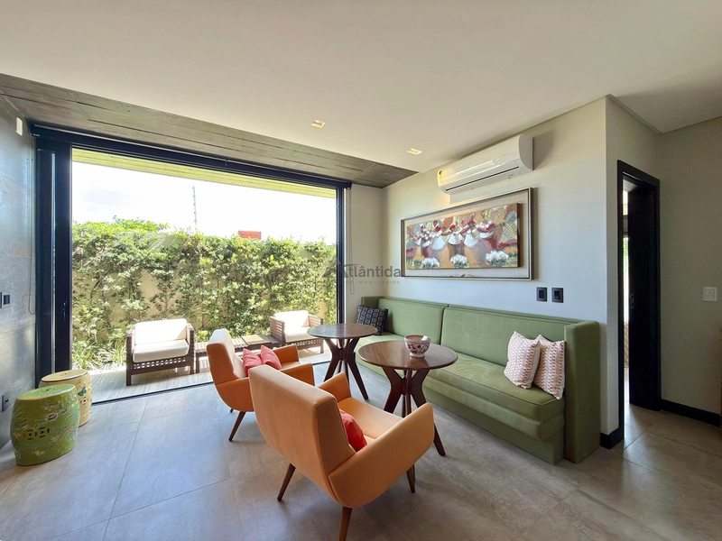 Sobrado no Condomínio A Beira Mar com 423 m², 5 suítes, living em 4 ambientes com pé-direito duplo, espaço gourmet e totalmente mobiliado e decorado.: 49ª foto da galeria de imagens do imóvel