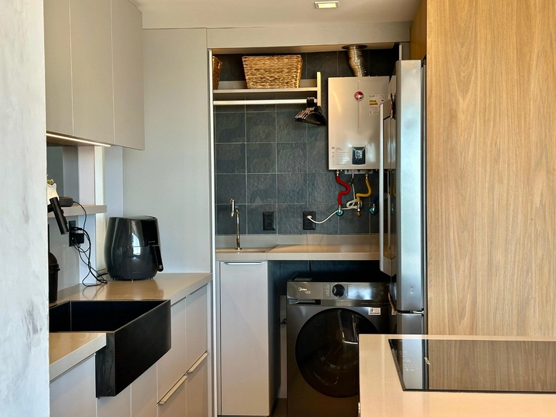 Apartamento beira-mar com vista eterna para o mar, 3 dormitórios, sacada com churrasqueira, hall privativo e 117 m² privativos, totalmente mobiliado e decorado.: 19ª foto da galeria de imagens do imóvel