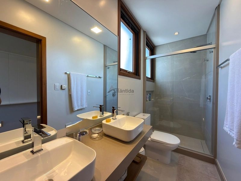 Sobrado mobiliado e decorado com 5 suítes no condomínio Velas da Marina: 40ª foto da galeria de imagens do imóvel