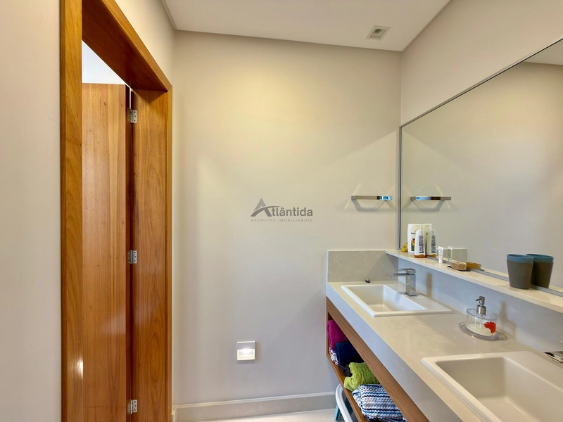 Sobrado mobiliado e decorado com 5 suítes no condomínio Velas da Marina: 44ª foto da galeria de imagens do imóvel