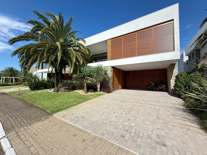 Sobrado mobiliado e decorado com 5 suítes no condomínio Velas da Marina: 18ª foto da galeria de imagens do imóvel