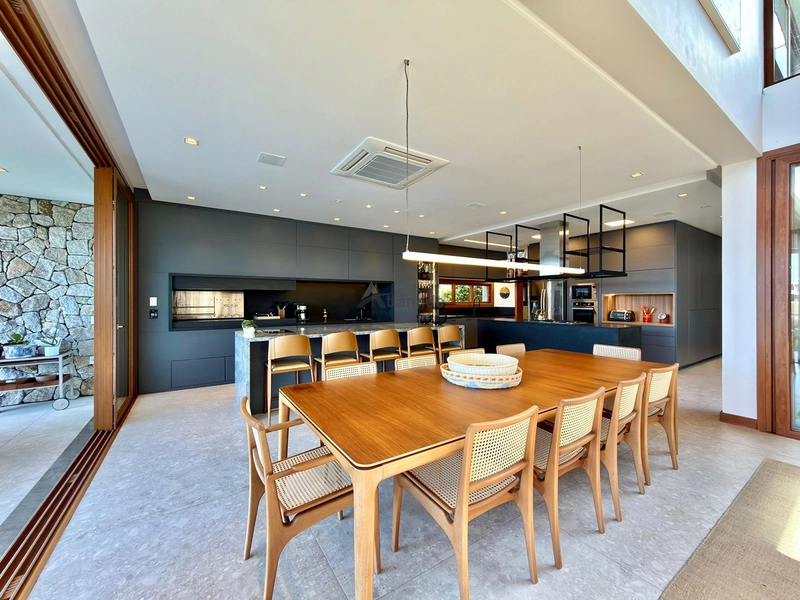 Sobrado mobiliado e decorado com 5 suítes no condomínio Velas da Marina: 60ª foto da galeria de imagens do imóvel