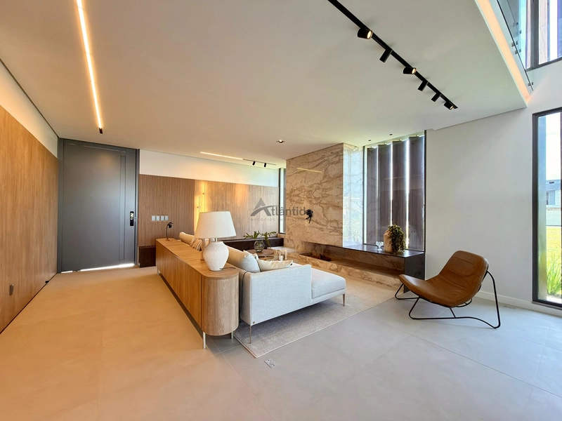 Sobrado no Amare Home Resort com 357,35 m², 5 suítes, piscina de concreto, espaço gourmet, mobiliário assinado e acabamentos de alto padrão em um dos condomínios mais completos do litoral.: 11ª foto da galeria de imagens do imóvel