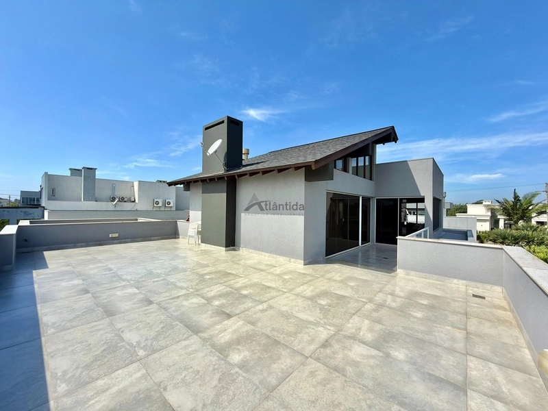 Casa no Condomínio Lagoa do Passo com 370 m², 6 dormitórios, piscina, living com lareira, mobiliada e condomínio náutico com acesso à lagoa.: 7ª foto da galeria de imagens do imóvel