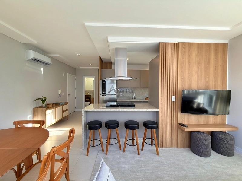 Apartamento de esquina na Zona Nova com 3 dormitórios, vista para o mar, sol da manhã, mobiliado e decorado, com 1 box para carro.: 29ª foto da galeria de imagens do imóvel