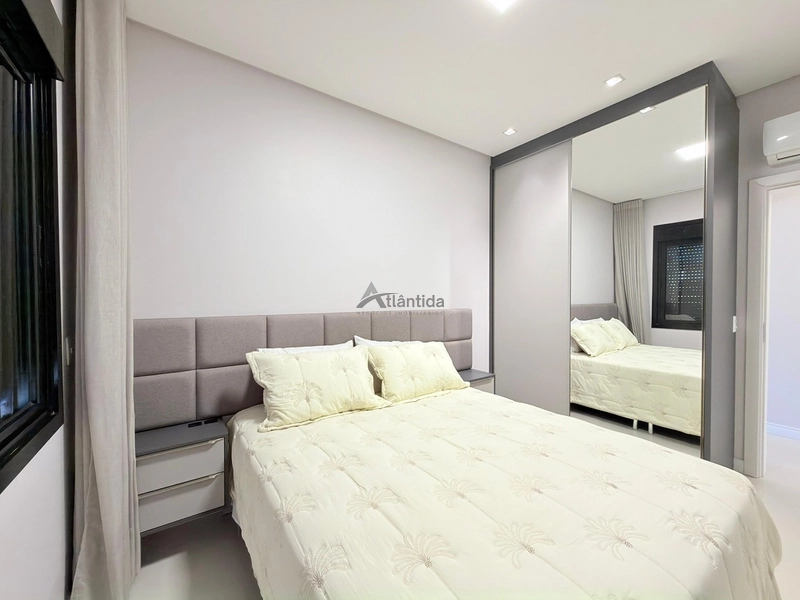 Sobrado mobiliado e decorado no Velas da Marina com 4 suítes, jacuzzi, living com pé-direito alto e condição especial de pagamento.: 27ª foto da galeria de imagens do imóvel