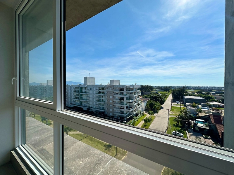 Apartamento com vista para Atlântida, suíte e infraestrutura completa de resort.: 6ª foto da galeria de imagens do imóvel