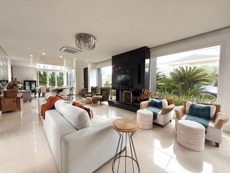 Casa mobiliada com 4 suítes e piscina privativa no Acqualina Beach Village.: 8ª foto da galeria de imagens do imóvel