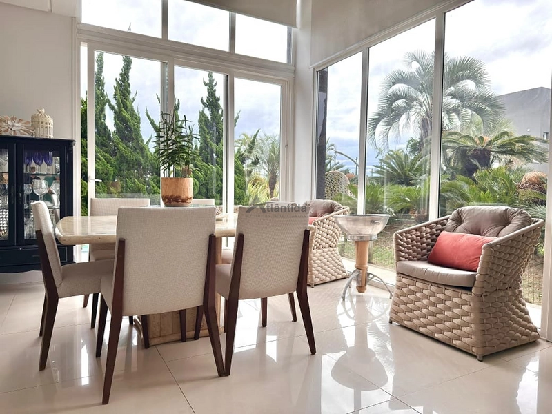 Casa mobiliada com 4 suítes e piscina privativa no Acqualina Beach Village.: 19ª foto da galeria de imagens do imóvel