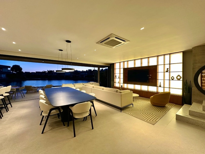 Sobrado de Luxo à Venda no Condomínio Enseada em Xangri-lá – 6 Suítes Beira de Lago com Elevador e Piscina: 23ª foto da galeria de imagens do imóvel