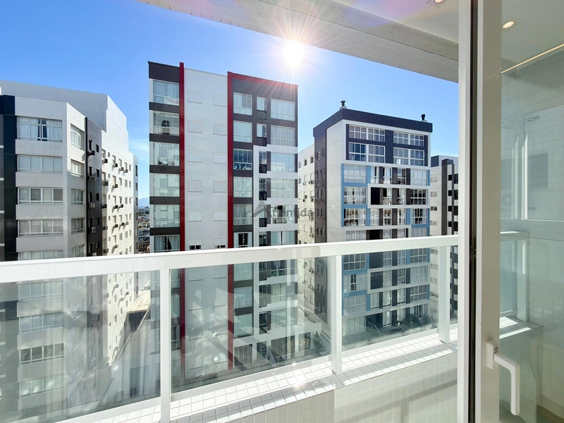 Apartamento alto padrão no Navegantes com 3 suítes e infraestrutura completa.: 10ª foto da galeria de imagens do imóvel