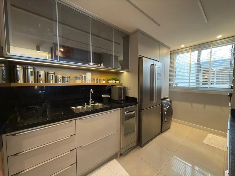 Apartamento mobiliado em Atlântida com 3 dormitórios e infraestrutura completa.: 4ª foto da galeria de imagens do imóvel
